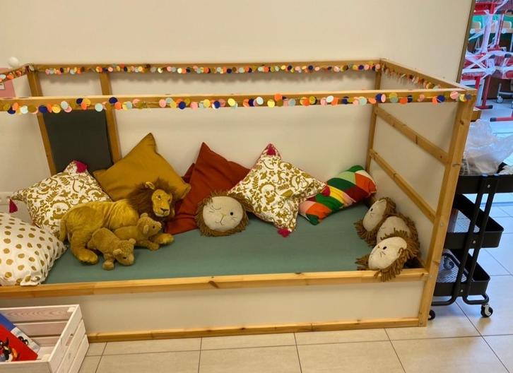 Kura bed IKEA, Huis en Inrichting, Slaapkamer | Bedden, Gebruikt, Eenpersoons, 100 cm, 210 cm, Hout, Verstelbaar, Ophalen