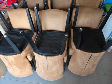 Lot stoelen te koop 36 stuks  beschikbaar voor biedingen