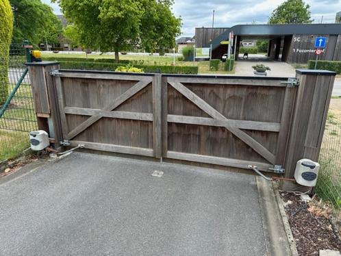 Draaipoort in Afrimosa, breedte 4 meter totaal, hoogte 1,3 m, Tuin en Terras, Tuinhekken en Hekwerk, Gebruikt, Dubbelstaafmat hekwerk