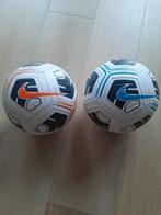 2 voetballen Nike, Ophalen, Zo goed als nieuw, Bal