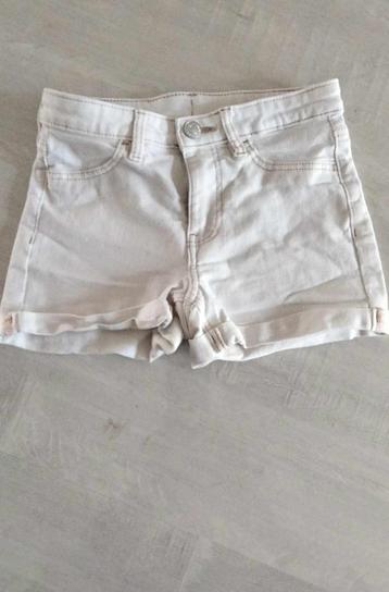 short court taille 122 H & M 