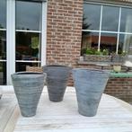 3 pots de fleurs en pierre grise, Jardin & Terrasse, Bacs à fleurs & Jardinières, Comme neuf, Enlèvement ou Envoi