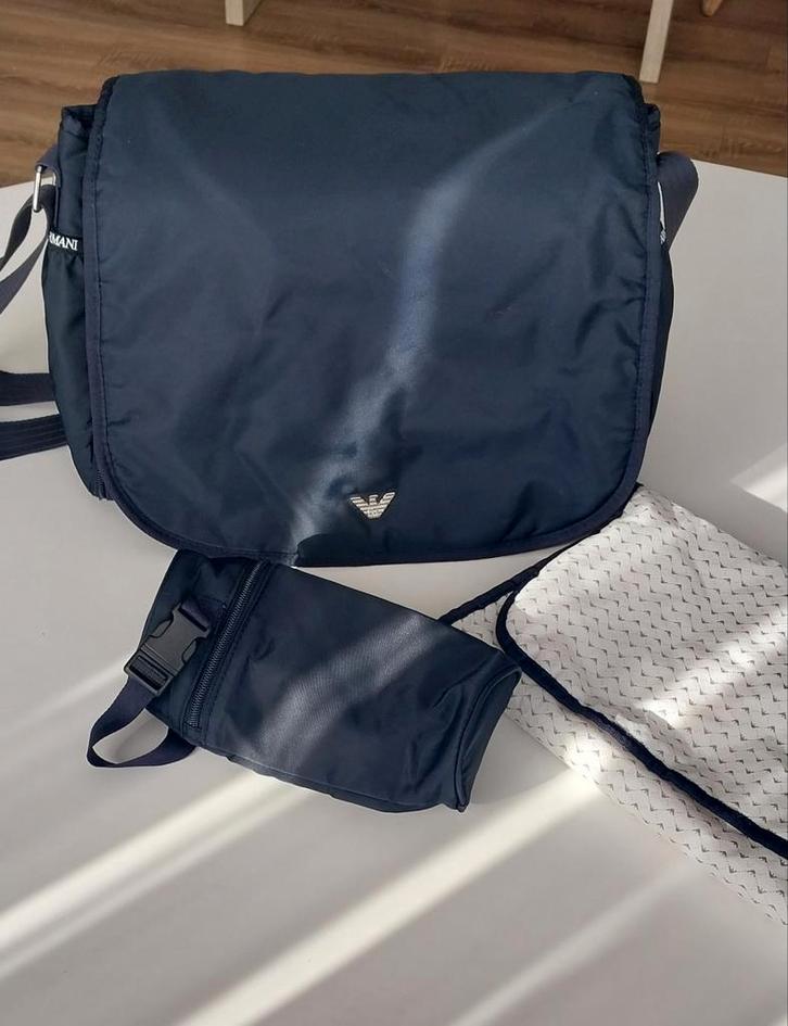 Emporio Armani luiertas, Enfants & Bébés, Sac à langer bébé, Comme neuf, Sac d'épaule, Enlèvement