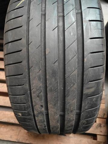 235/40r18 nexen 45€ per stuk all inclusive 23540r18 r18 beschikbaar voor biedingen