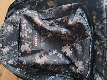 Rugzak eastpak. beschikbaar voor biedingen