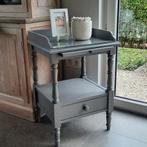 Landelijk bijzettafeltje, Huis en Inrichting, Ophalen