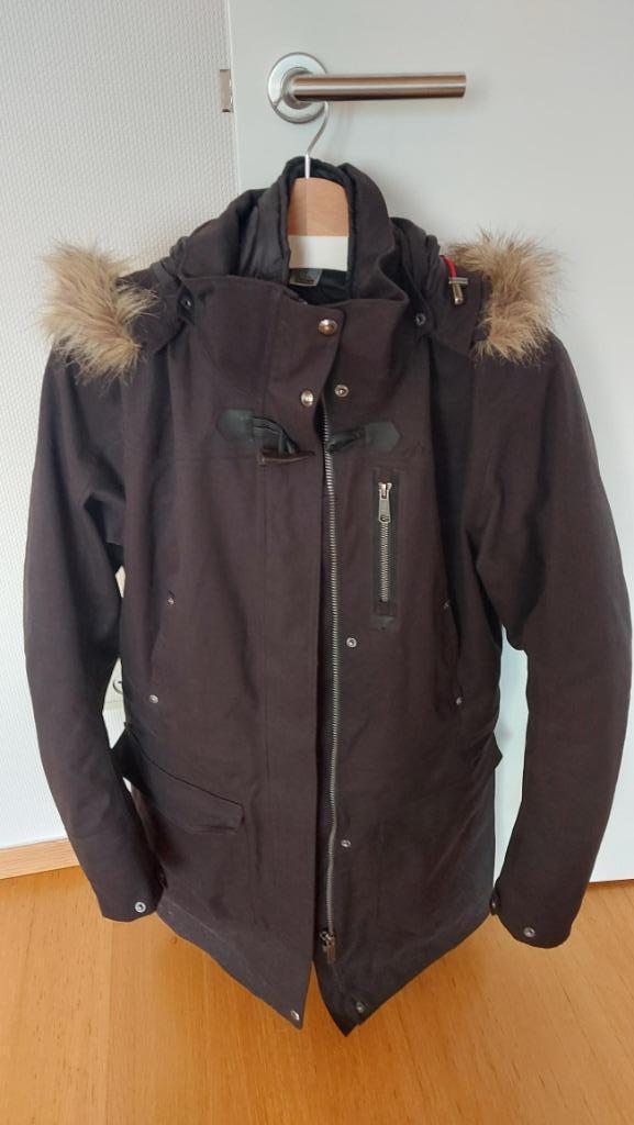 Zwarte parka Quechua - NIEUW, Kleding | Dames, Jassen | Winter, Nieuw, Maat 38/40 (M), Zwart, Ophalen of Verzenden