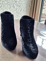 Enkellaarsjes Sacha, Kleding | Dames, Schoenen, Zwart, Lage of Enkellaarzen, Ophalen of Verzenden, Zo goed als nieuw