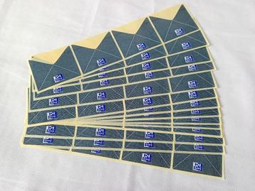 60 coins adhésifs pour couvertures plastifiées de livres beschikbaar voor biedingen
