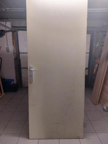 Porte intérieure beschikbaar voor biedingen