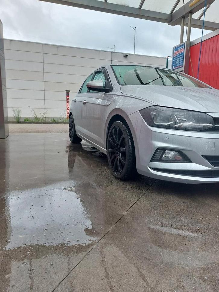 17 inch velgen, Autos, Volkswagen, Particulier, Polo, Noir, Noir, Enlèvement