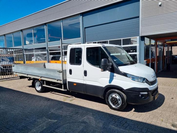 Iveco Daily 35C18 3.0D DC 6 zits Open laadbak 4.10m EURO 6, Auto's, Bestelwagens en Lichte vracht, Bedrijf, Te koop, ABS, Airbags