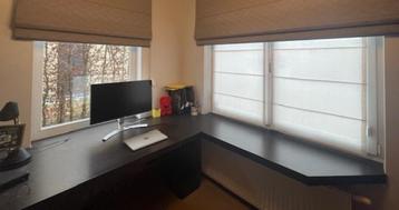 ingebouwde bureau beschikbaar voor biedingen