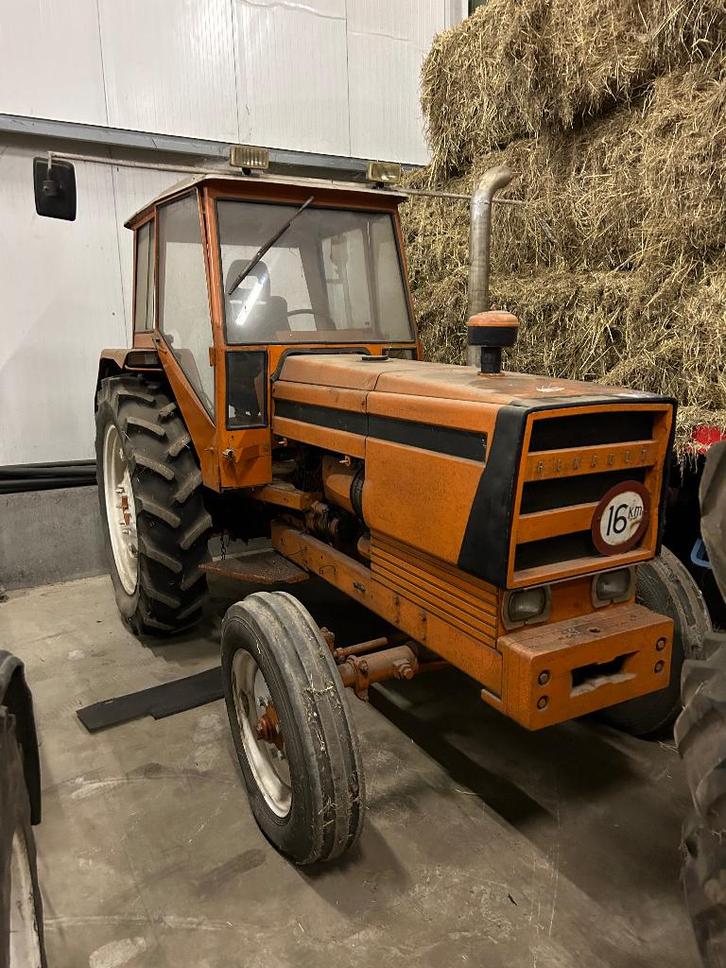 Renault tractor 92, Articles professionnels, Agriculture | Tracteurs, Renault, Enlèvement ou Envoi