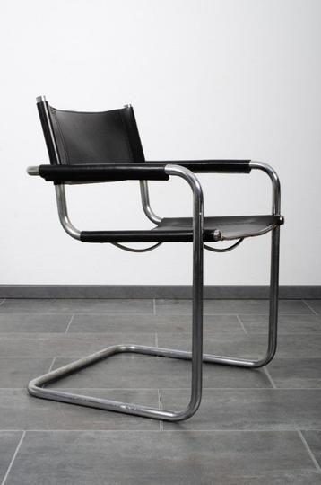 S34 buisframe stoelen van Jox interni in zwart leer