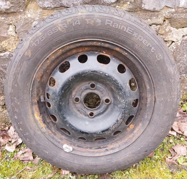 Opel 4x100 velg en 49 banden 175/65R14, Auto-onderdelen, Overige Auto-onderdelen, Opel, Gebruikt, Ophalen