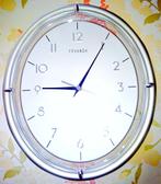 Horloge murale PEVANDA gris verre radio-pilotée 33 cm, NEUVE, Ophalen of Verzenden, Nieuw, Analoog, Wandklok
