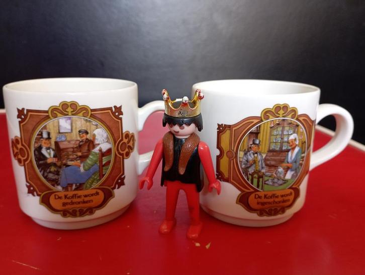 572) Villeroy Boch Douwe Egberts Koffie Bekers, Huis en Inrichting, Keuken | Servies, Zo goed als nieuw, Kop(pen) en/of Schotel(s)