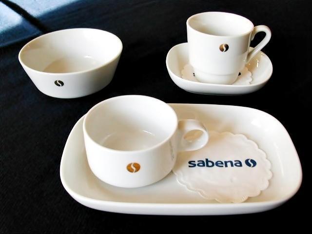 Sabena porcelein 1970's Gouden logo 1ste klasse Set van 5p, Verzamelen, Sabenasouvenirs, Nieuw, Ophalen of Verzenden