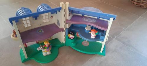 Groot Fisher Price-huis met 4 karakters + 1 paard, Kinderen en Baby's, Speelgoed | Fisher-Price, Gebruikt, Ophalen of Verzenden