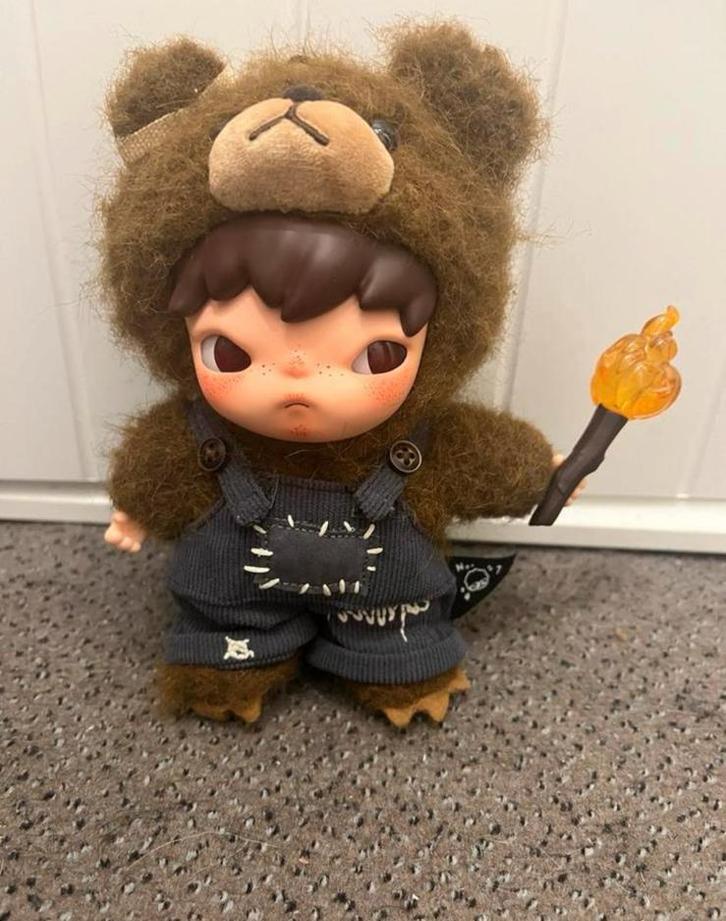 POP MART Hirono Fight for joy ( QR code), Verzamelen, Poppetjes en Figuurtjes, Nieuw, Ophalen