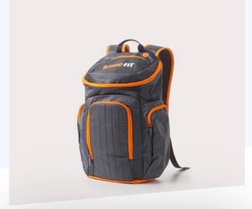 2xSportzak Basic Fit (nieuw in verpakking nwpr 44.95 euro) beschikbaar voor biedingen