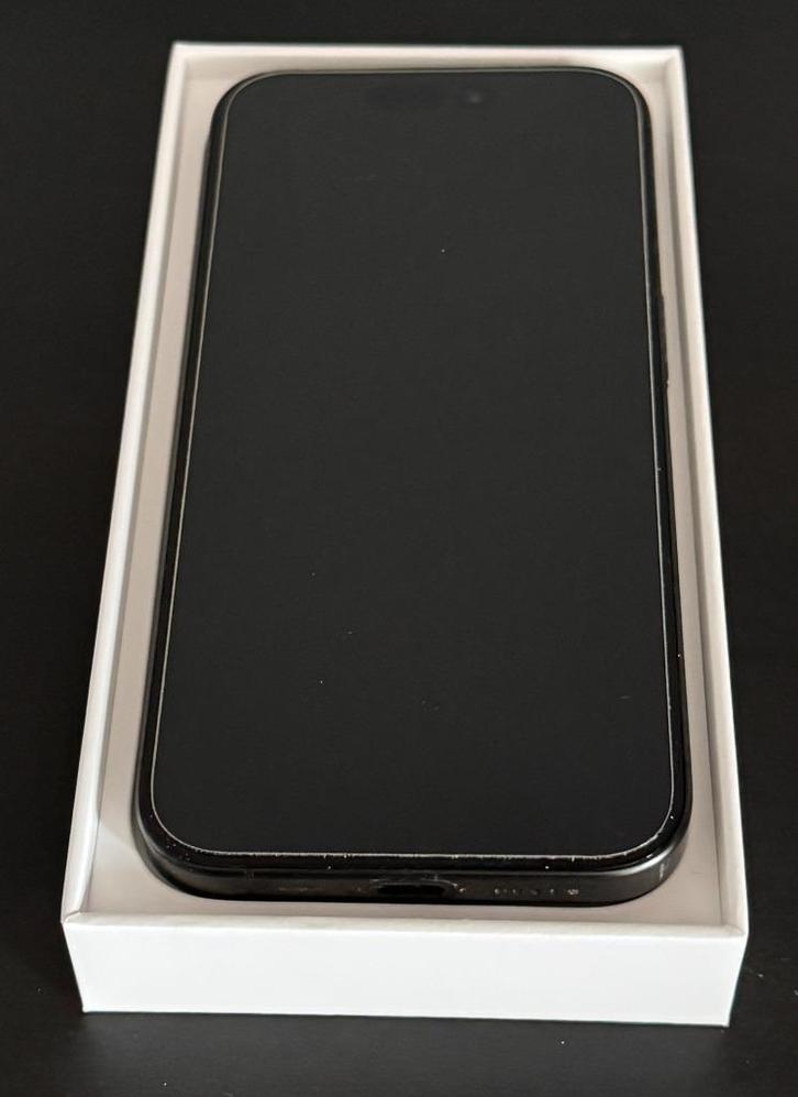 iPhone 15 Pro 128GB zwart titanium als nieuw, Telecommunicatie, Mobiele telefoons | Apple iPhone, Zo goed als nieuw, 128 GB, Zonder abonnement