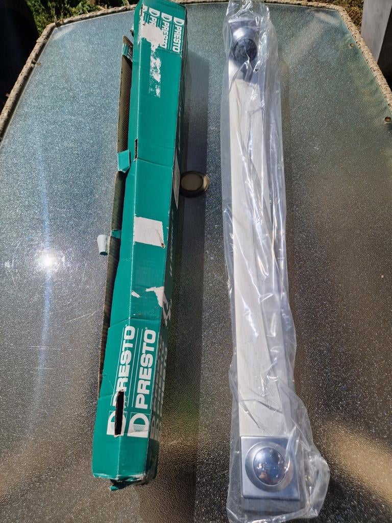 Presto DL400s douchepaneel, Ophalen