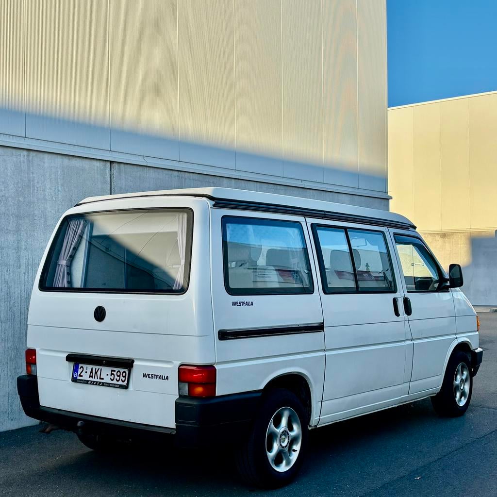 Volkswagen T4 California Westfalia — Essence, Caravanes & Camping, Camping-cars, Jusqu'à 4, Siège standard, Particulier, Toit relevable