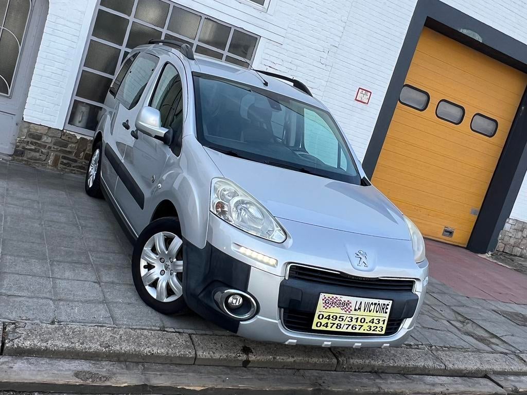 Peugeot Partner 5 PLACES 1.6HDi 2014année 68kw 0032478767323, Achat, Boîte manuelle, Entretenue par le concessionnaire, Autre carrosserie