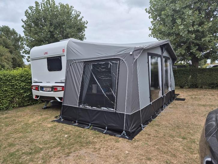 Voortent Obelink Capri 240 maat 11 (901 - 925 cm), Caravans en Kamperen, Voortenten en Luifels, Zo goed als nieuw, Overige merken