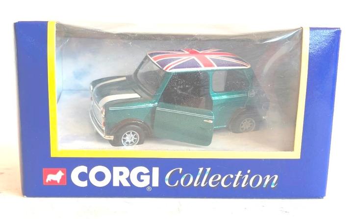 MINI COOPER British Racing Green CORGI collection # 04413., Hobby & Loisirs créatifs, Voitures miniatures | Échelles Autre, Comme neuf