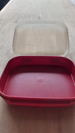 Tupperware boterhamdoos, Ophalen