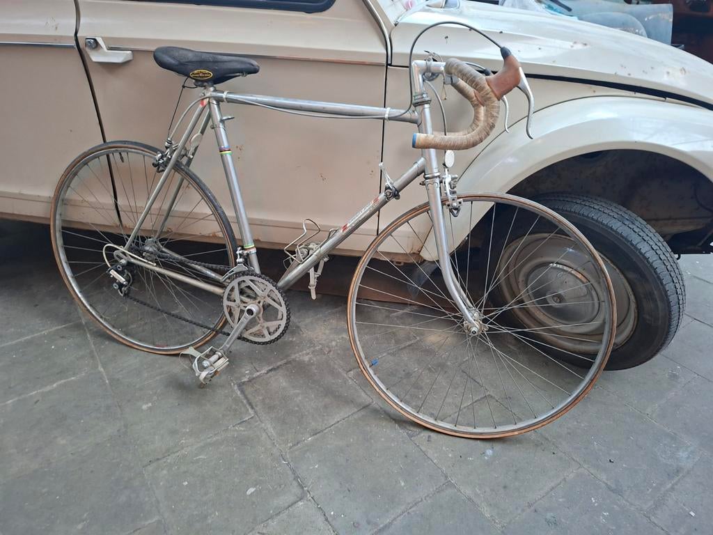 Koersfiets retro, Ophalen