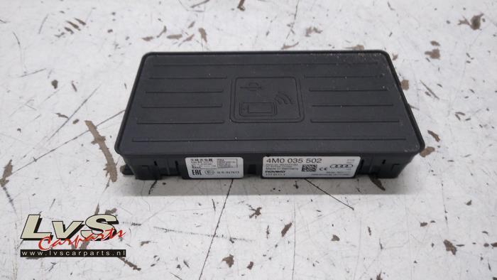 Chargeur sans fil d'un Audi Q7, Autos : Pièces & Accessoires, Électronique & Câbles, Audi, Utilisé, 3 mois de garantie, Enlèvement ou Envoi