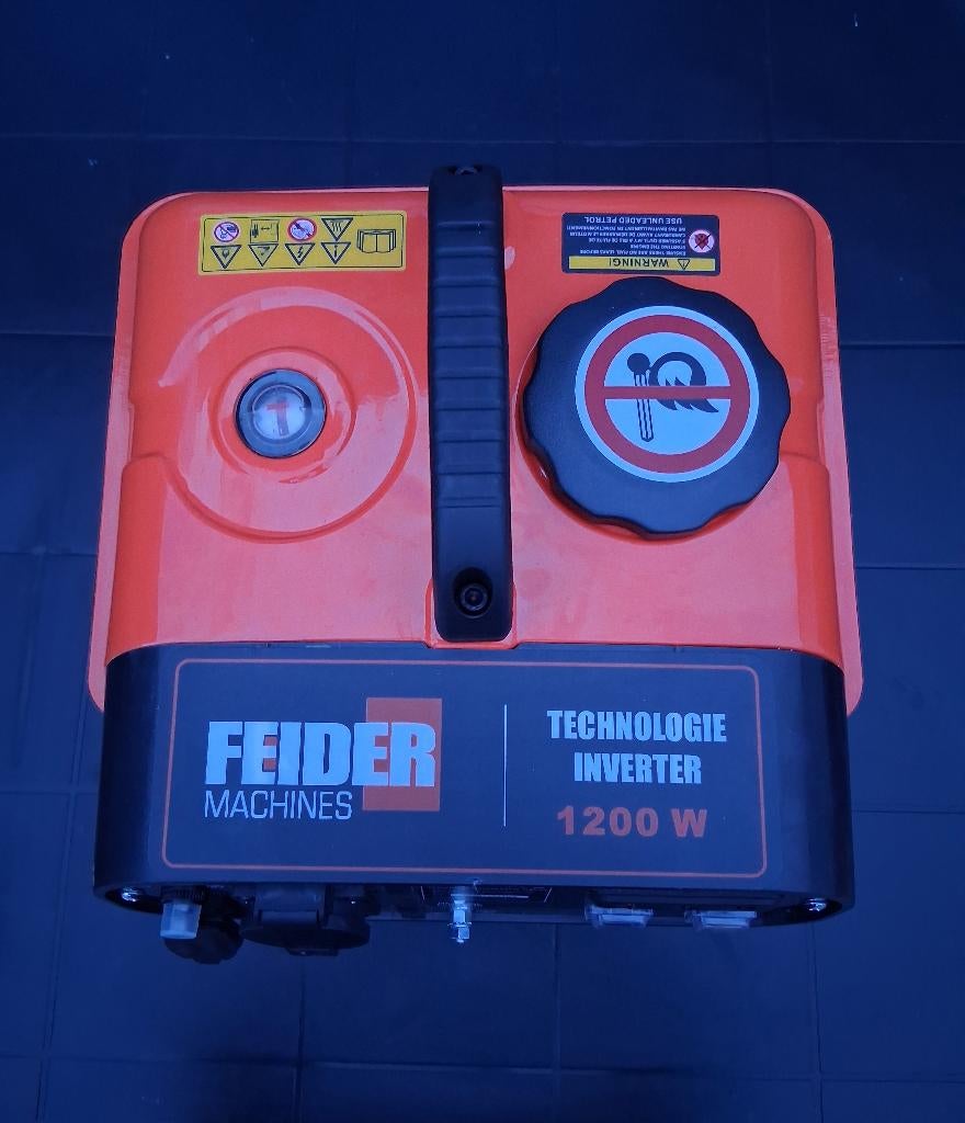 FEIDER 1200W-generator, Doe-het-zelf en Bouw, Aggregaten, Zo goed als nieuw, Benzine, Ophalen