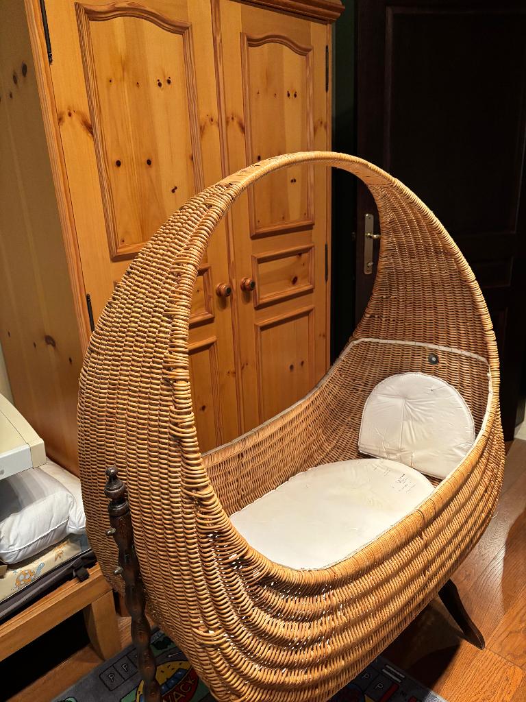 Rotan Wieg, Kinderen en Baby's, Babywiegjes en Ledikanten, Ophalen, Gebruikt, Wieg