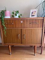 Prachtige vintage kast, Ophalen