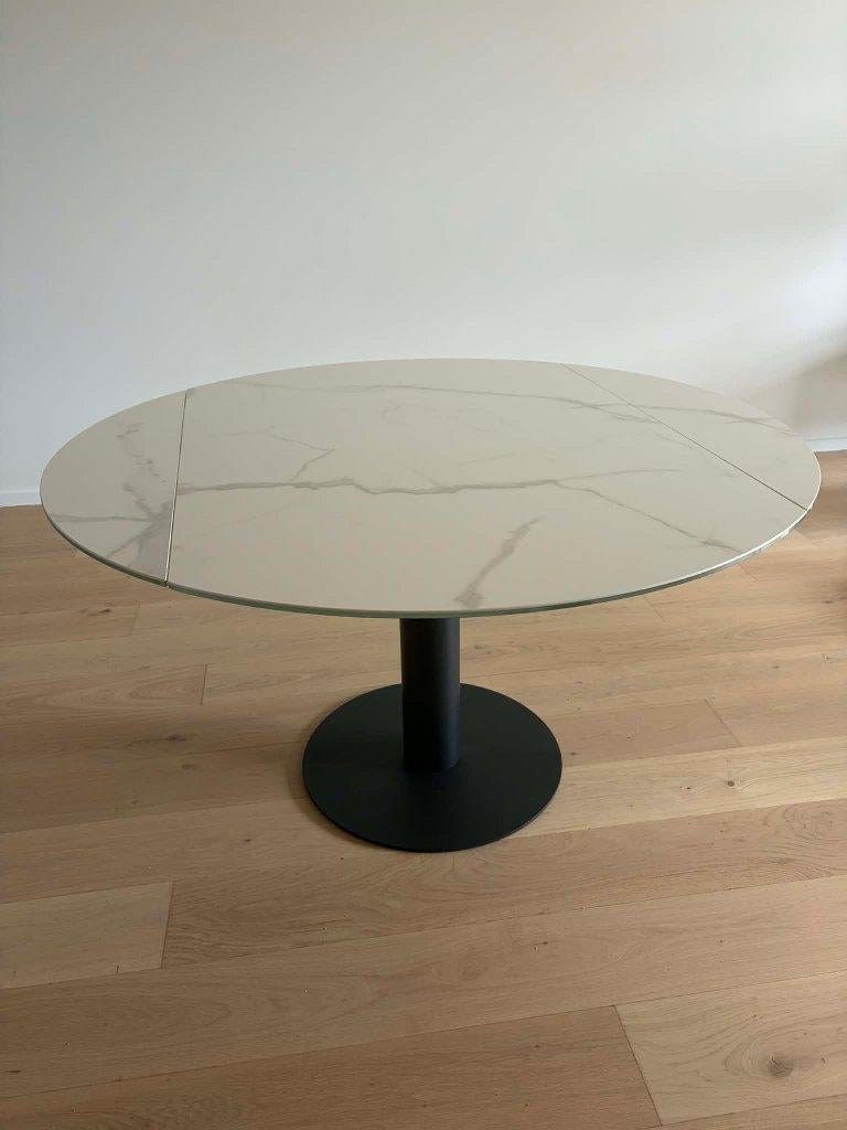 Akante tafel Luna, Huis en Inrichting, Tafels | Eettafels, Zo goed als nieuw, 100 tot 150 cm, Vijf personen of meer, Rond, Overige materialen