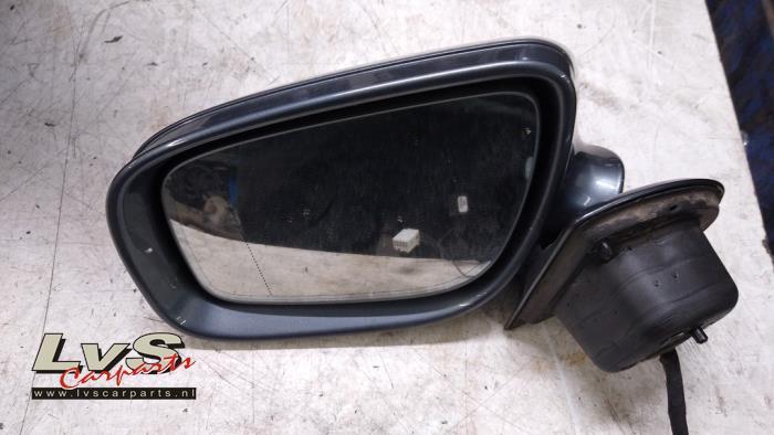 Rétroviseur extérieur gauche d'un Mercedes E-Klasse, Autos : Pièces & Accessoires, Rétroviseurs, Mercedes-Benz, Utilisé, 3 mois de garantie