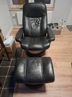 Echt leren zetel met aparte voetsteun(poef), Huis en Inrichting, Fauteuils, Ophalen, Zo goed als nieuw, Leer