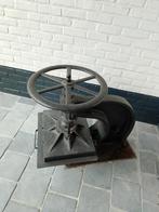 Oude ijzeren boekenpers, Antiek en Kunst, Ophalen