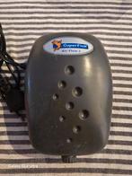 Pompe à air pour aquarium Superfish Airflow 2 - Location Hee, Animaux & Accessoires, Poissons | Aquariums & Accessoires, Enlèvement ou Envoi