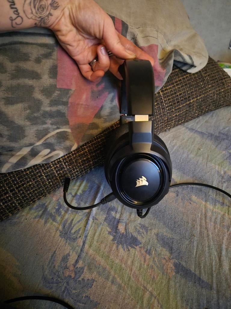 Nouveau casque de jeu Corsair, Informatique & Logiciels, Casques micro, Neuf, Over-ear, Filaire, Casque gamer, Enlèvement ou Envoi