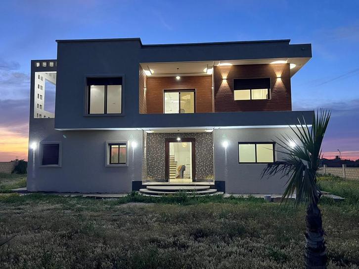 Villa a vendre ville de berrechid terrain 4150 m 2, Immo, Gronden en Bouwgronden, 1500 m² of meer, Verkoop zonder makelaar