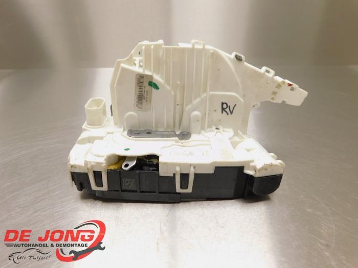 Serrure portière mécanique 2portes droite d'un Mercedes E-, 3 mois de garantie, Utilisé, -, -