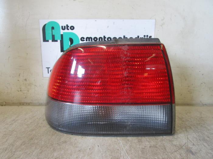 Achterlicht links van een Saab 9-3, Auto-onderdelen, Verlichting, Saab, Gebruikt, 3 maanden garantie, Ophalen of Verzenden