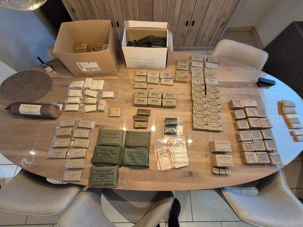 UNIEKE PARTIJ MILITAIRE EHBO – VERZAMELAARS/WO2/DUITS/USA, Ophalen of Verzenden