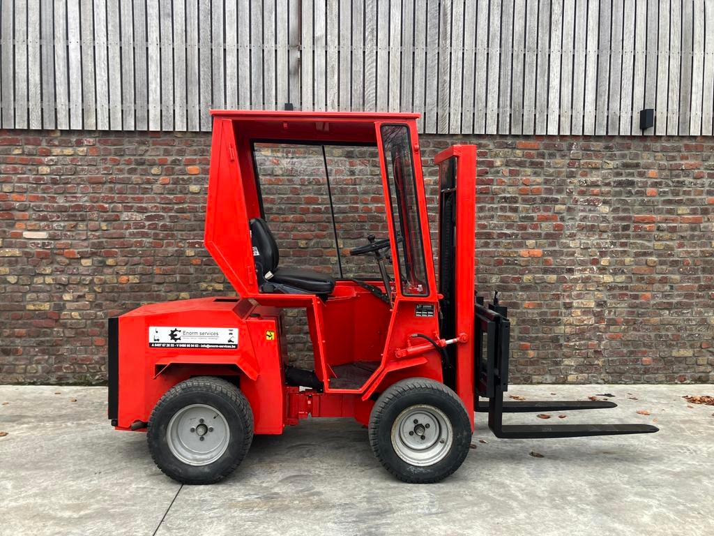 Te koop terrein 4x4 heftruck diesel MET GARANTIE, Doe-het-zelf en Bouw, Ophalen of Verzenden