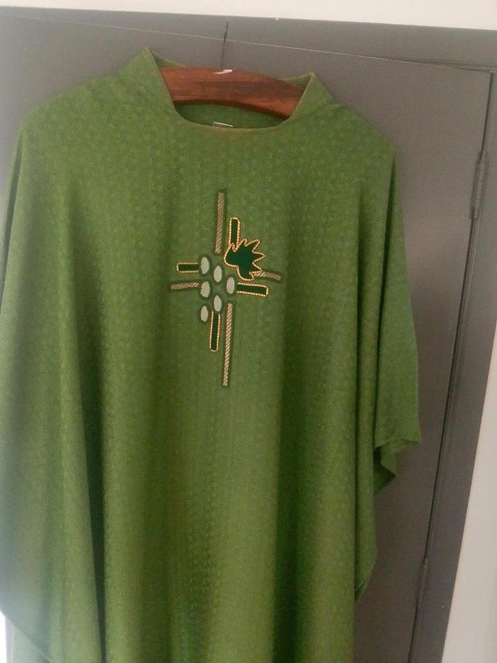 Groene kazuifel, Kleding | Dames, Gelegenheidskleding, Ophalen